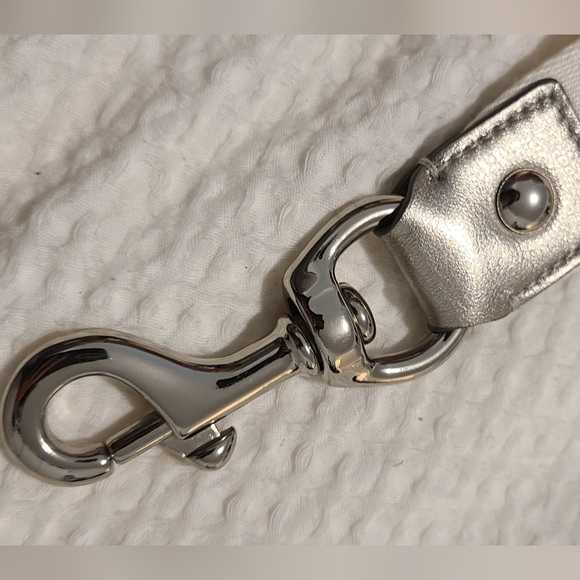 Coach Kyra Signature Messenger Bag White and Silver - Picture 6 of 15